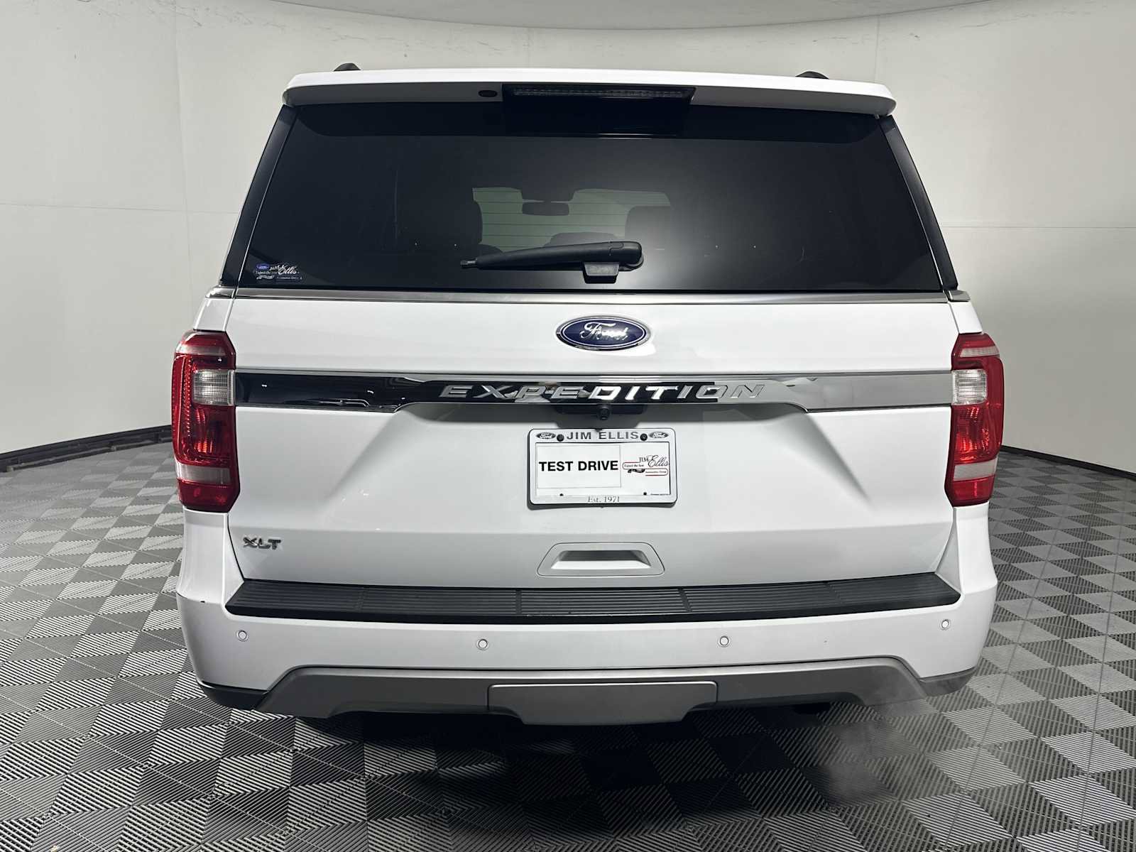 Certified 2020 Ford Expedition XLT image 6