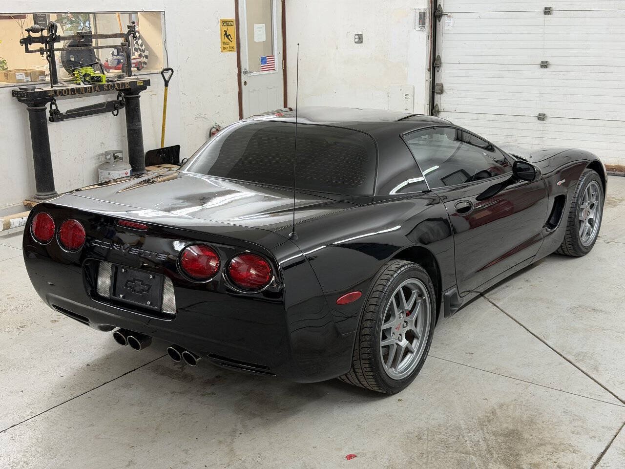 Used 2001 Chevrolet Corvette Z06 RWD image 8