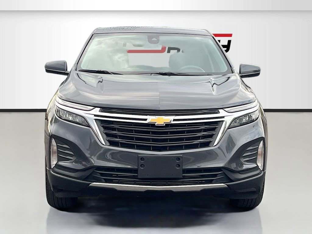 Used 2023 Chevrolet Equinox LT image 2