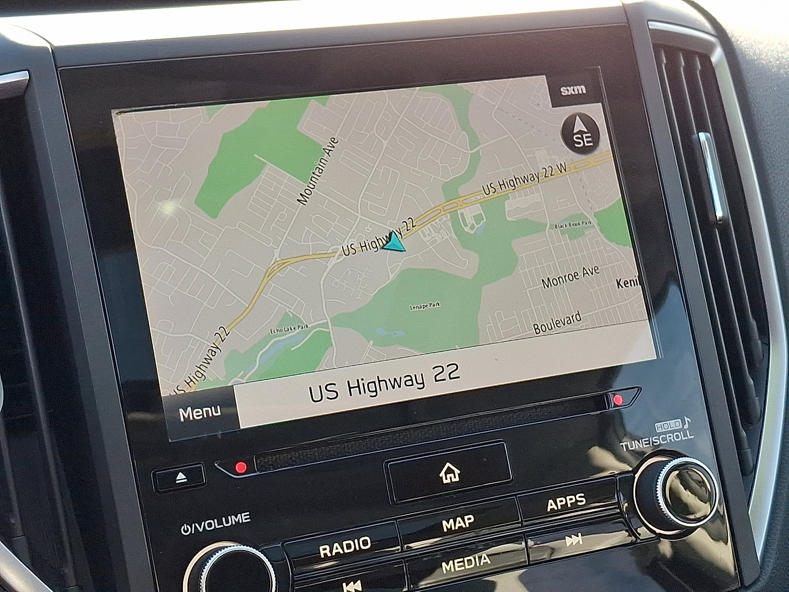 Used 2020 Subaru Crosstrek 2.0i Limited w/ Moonroof Package w/Navigation image 18