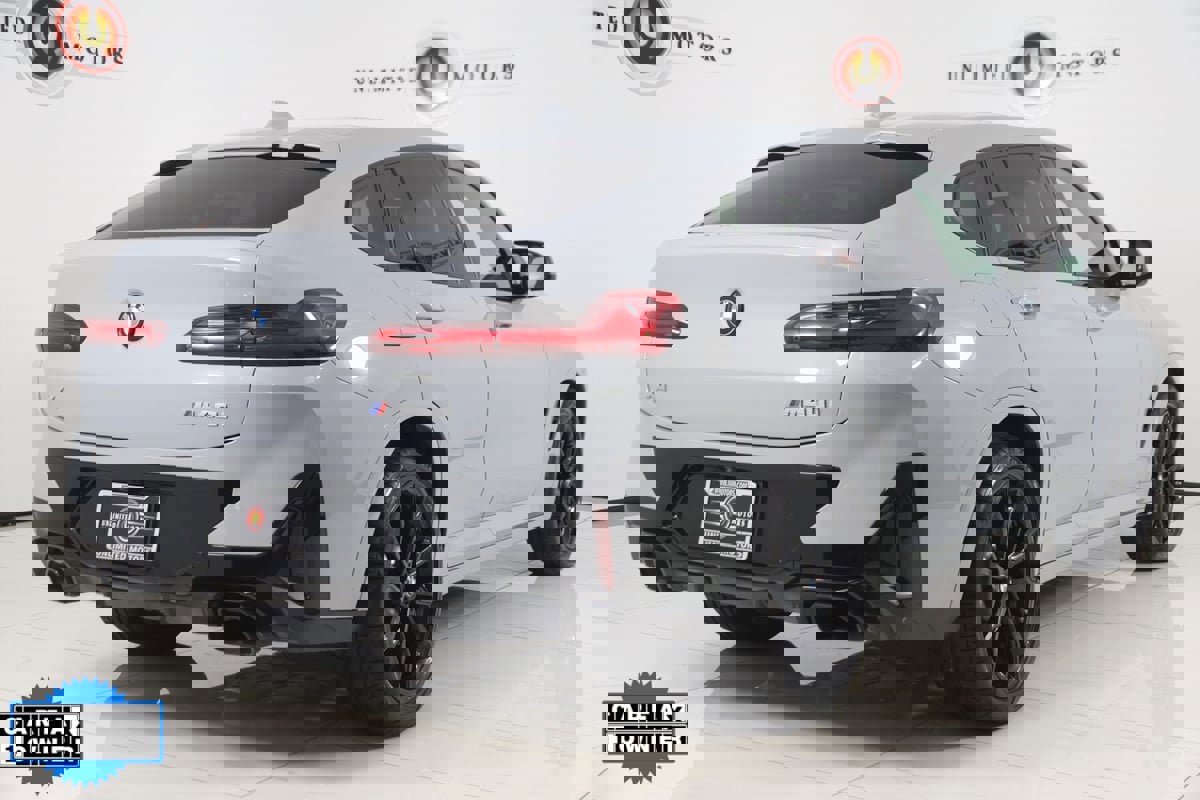 Used 2022 BMW X4 M40i w/ Premium Package image 3