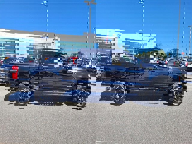 New 2026 Ford F250 Platinum image 38