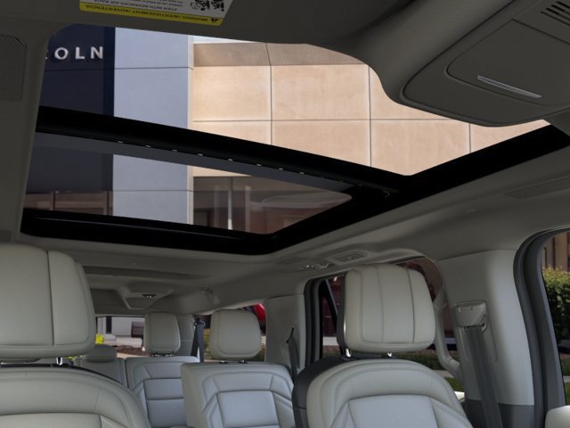 New 2025 Lincoln Navigator L Reserve AWD/4WD image 22