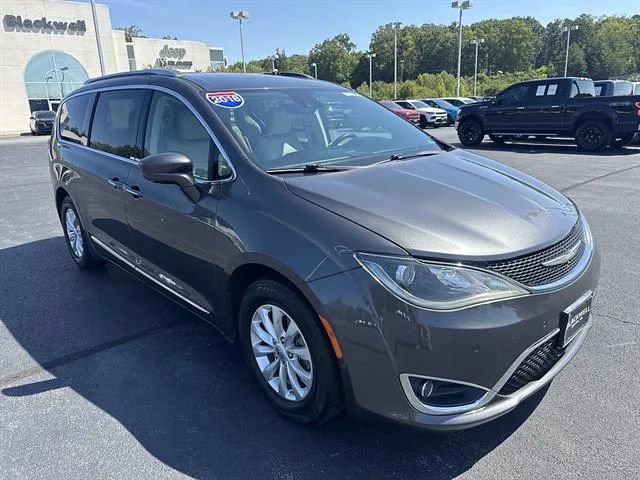 Used 2018 Chrysler Pacifica Touring-L Plus w/ Advanced Safetytec Group