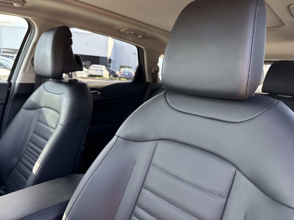 Used 2023 Kia Sportage SX image 26