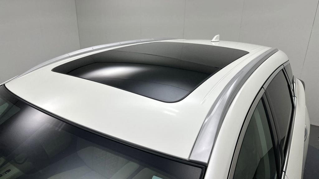 Certified 2023 Nissan Murano Platinum w/ Cargo Package image 11