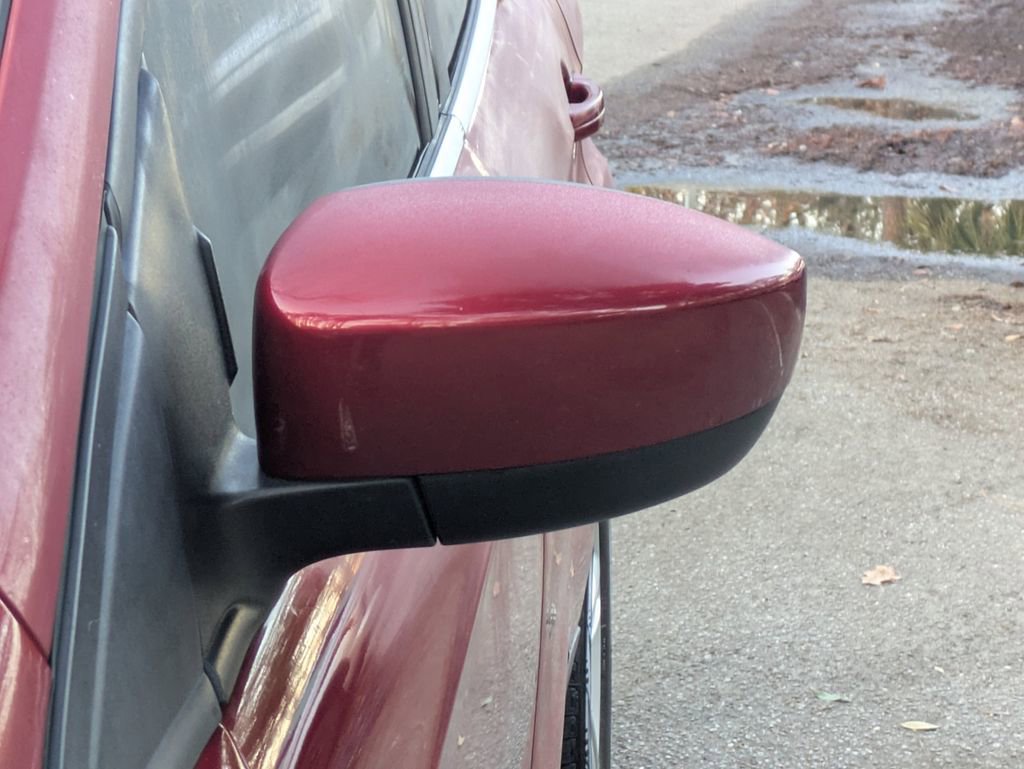 Used 2015 Ford Escape SE image 12