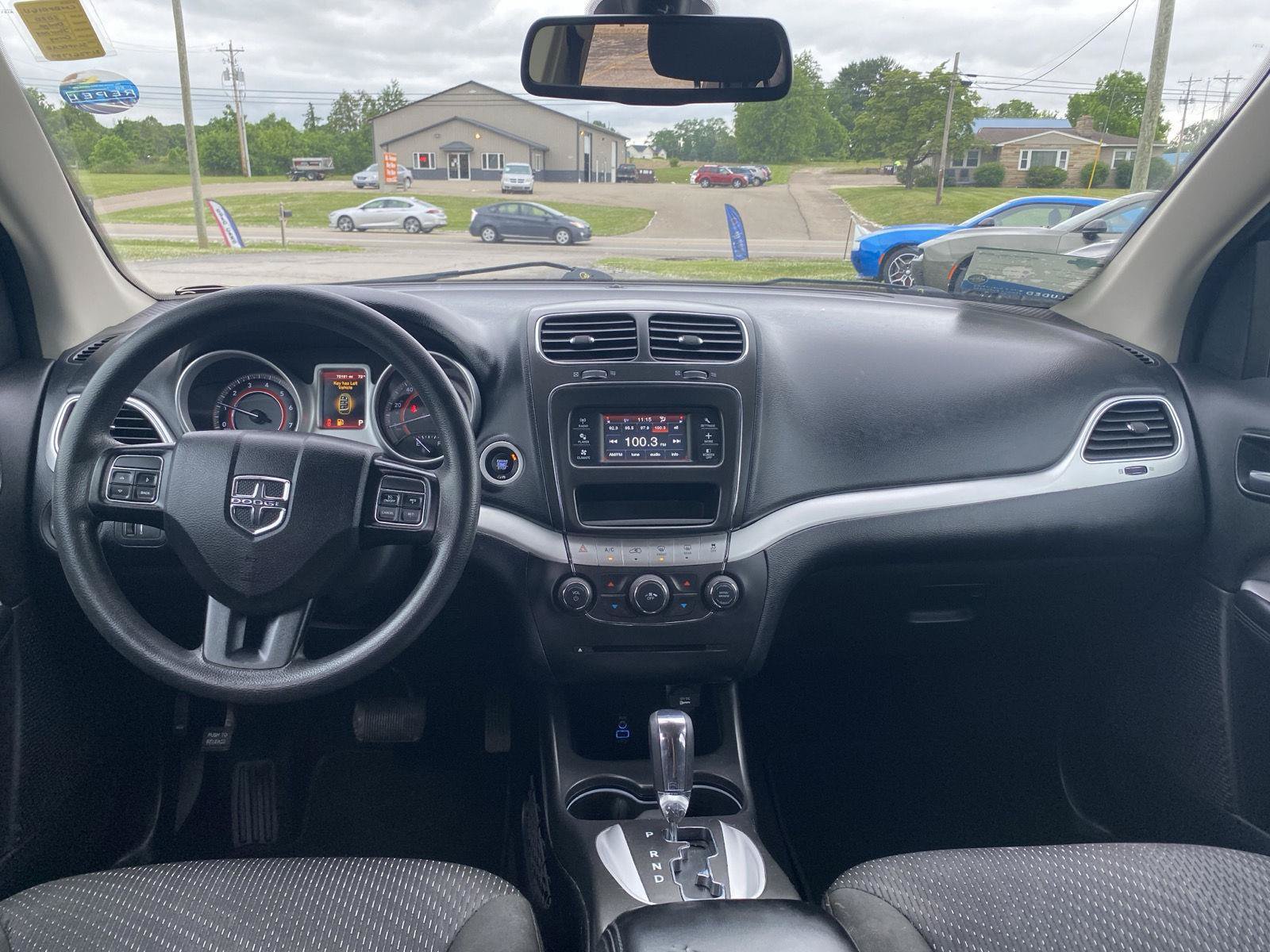 Used 2020 Dodge Journey SE w/ Blacktop Package FWD image 16