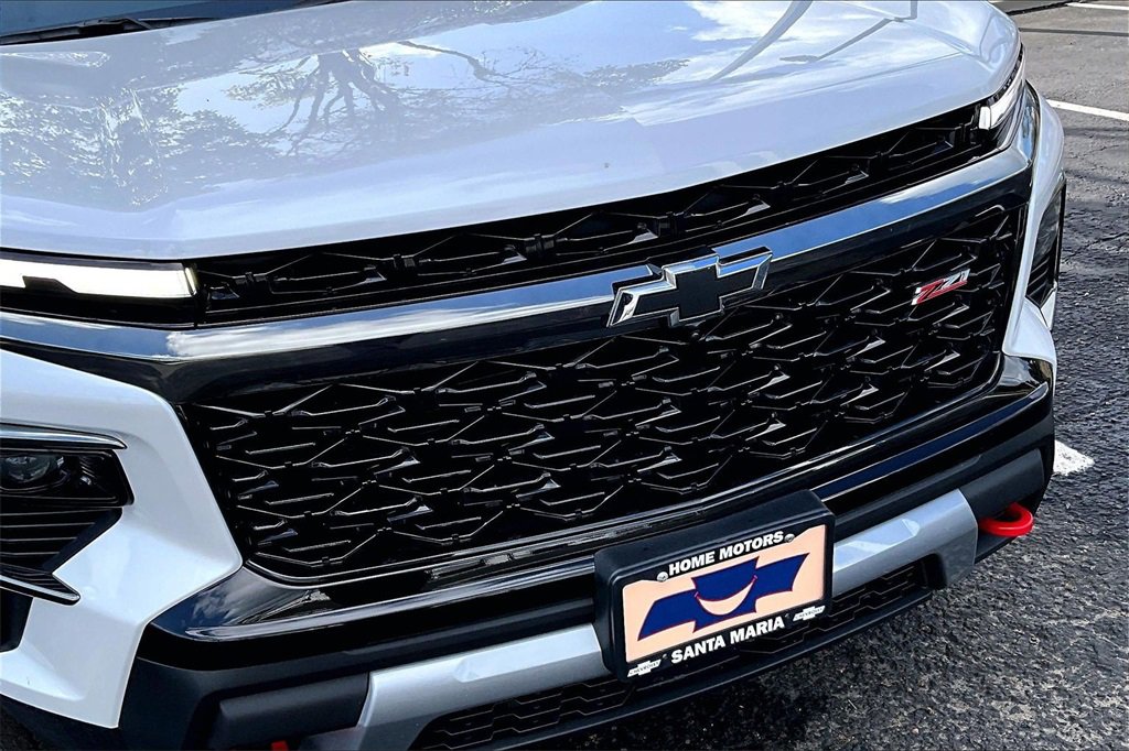 Used 2025 Chevrolet Traverse Z71 w/ Driver Confidence Package image 27