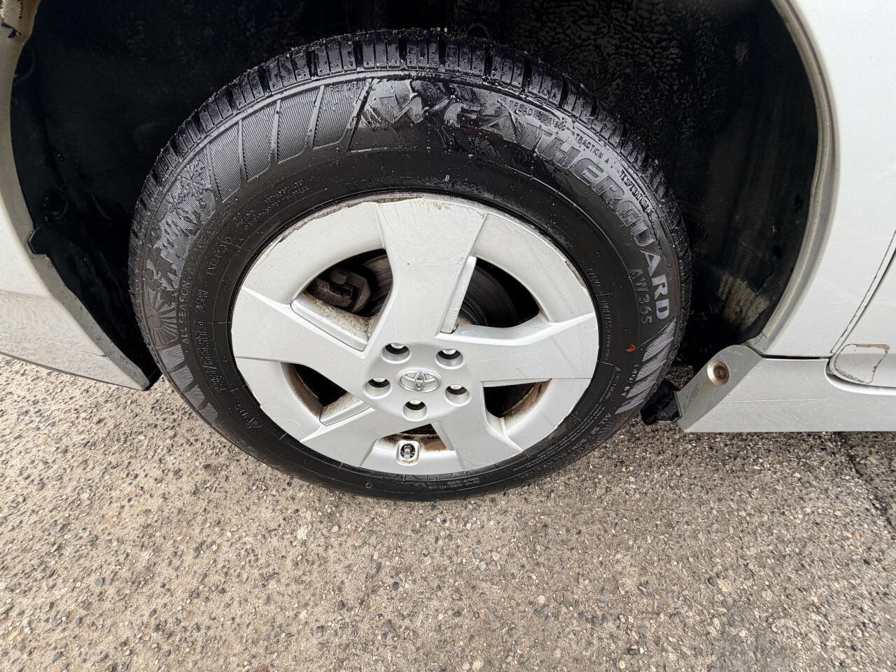 Used 2010 Toyota Prius Two image 29