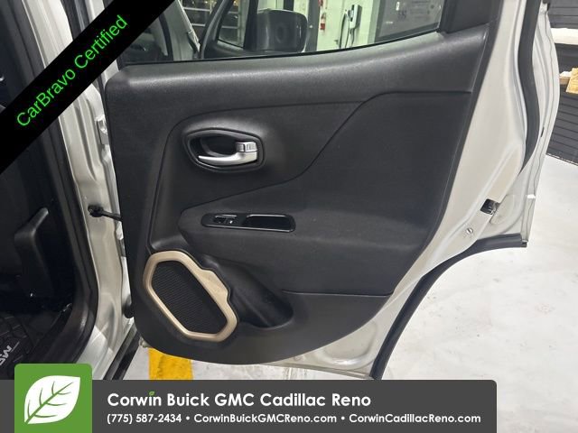 Used 2016 Jeep Renegade Sport w/ Power & Air Group image 19