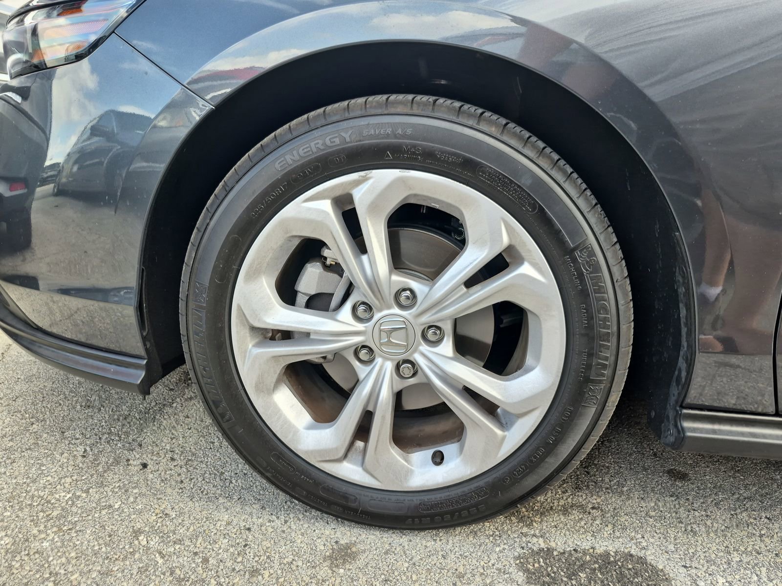 Certified 2025 Honda Accord LX image 7