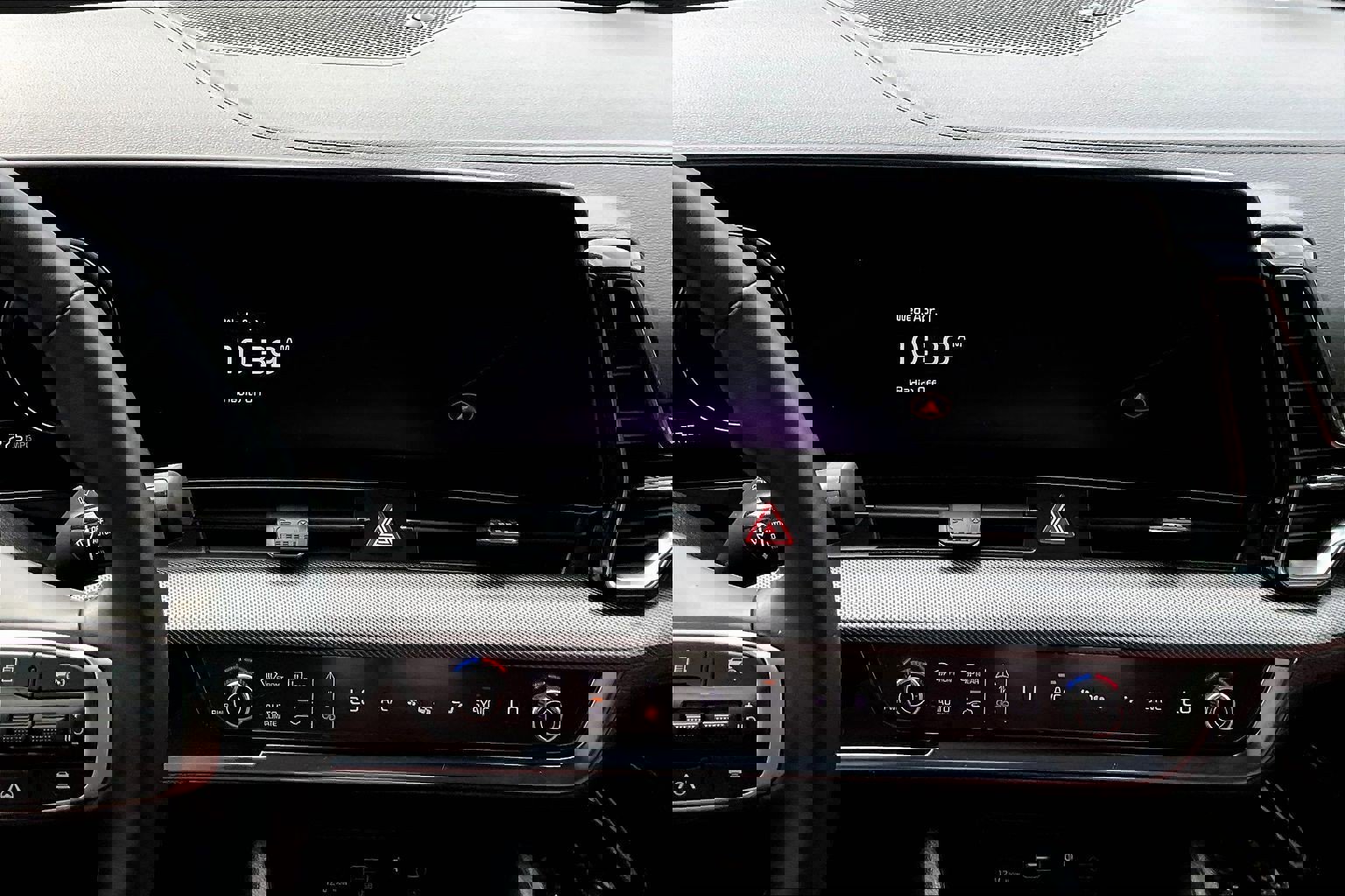 Used 2023 Kia Sportage SX image 9