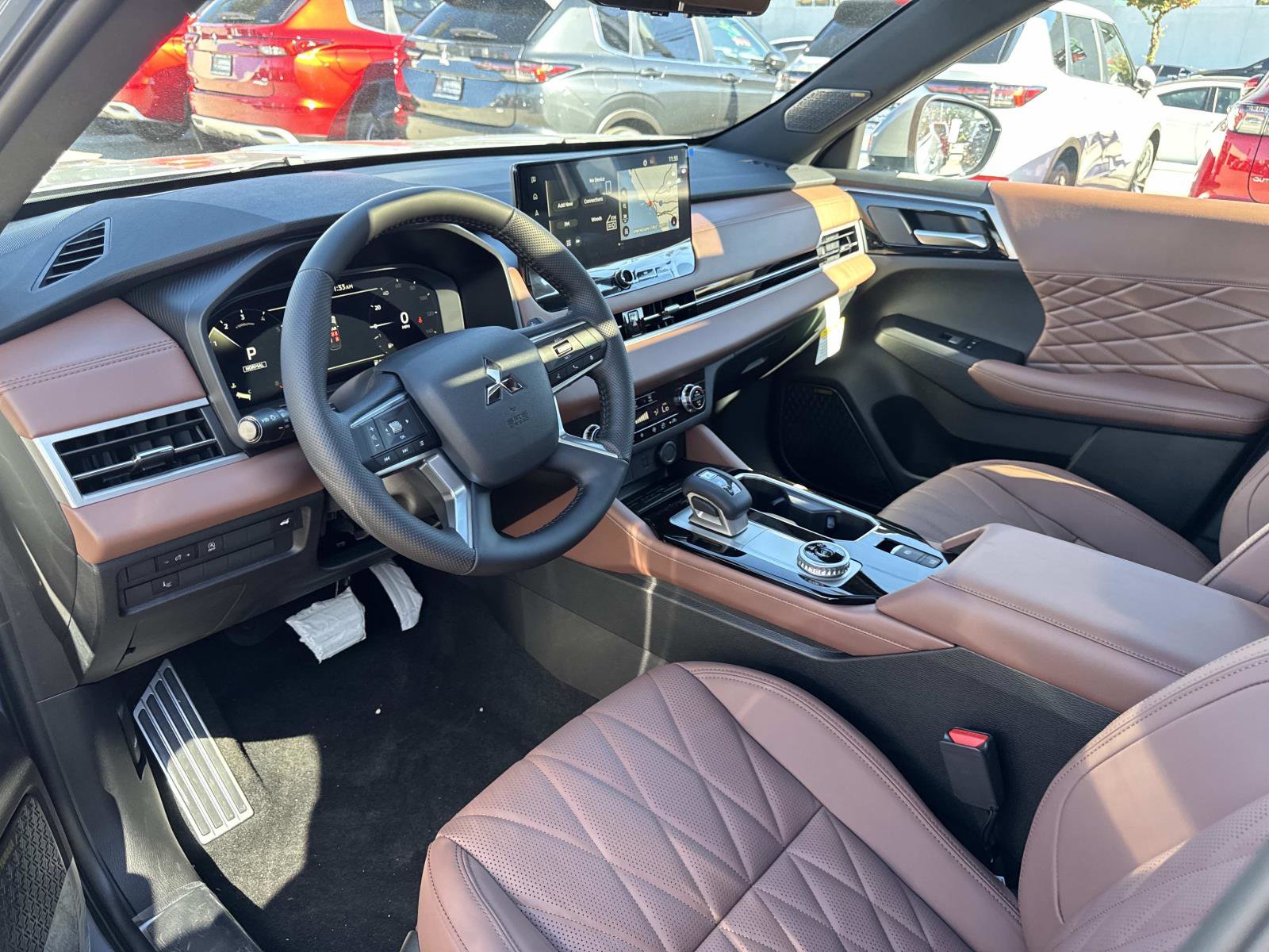 New 2026 Mitsubishi Outlander SEL image 12