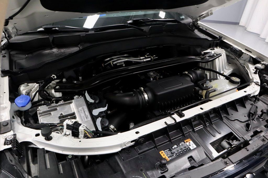Certified 2025 Ford Explorer ST image 15