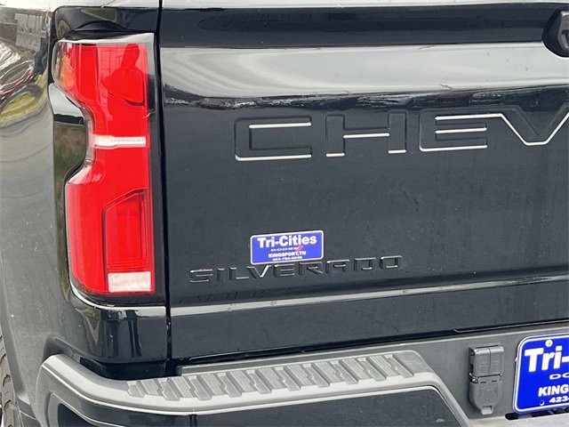 Used 2025 Chevrolet Silverado 2500 LT w/ Trail Boss Package image 6