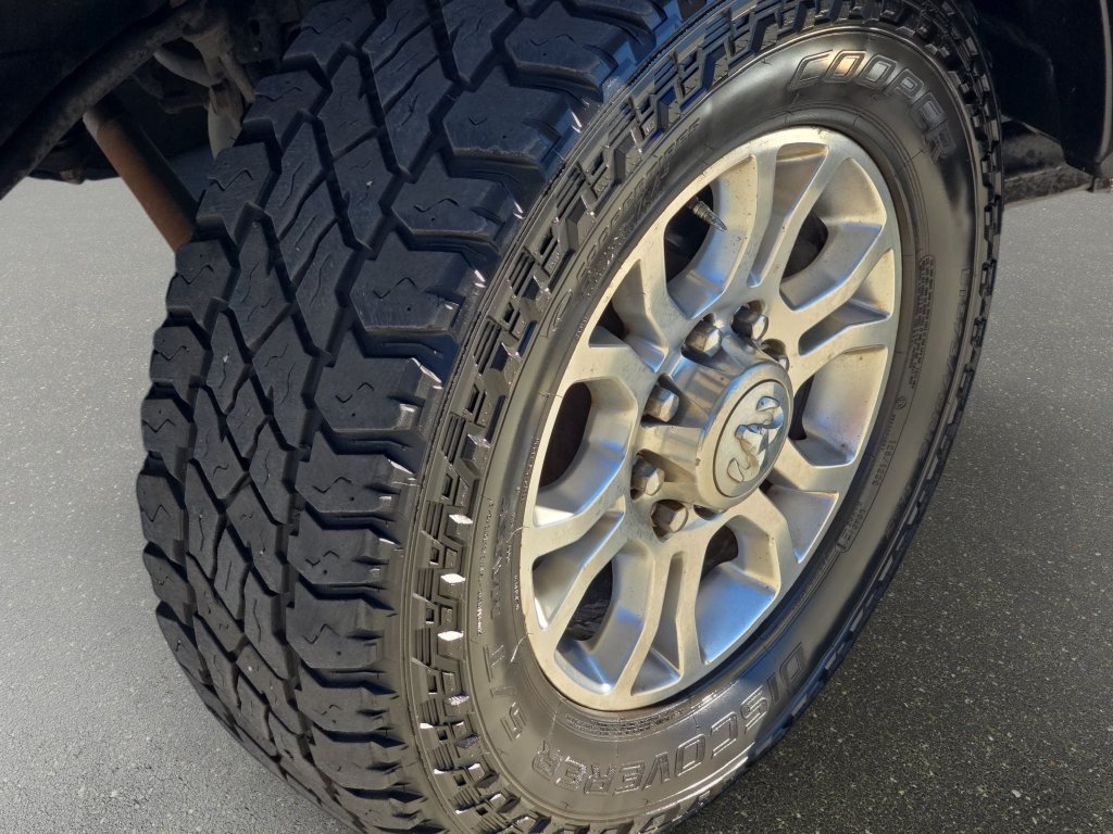 Used 2015 RAM 2500 Laramie w/ Protection Group AWD/4WD image 35