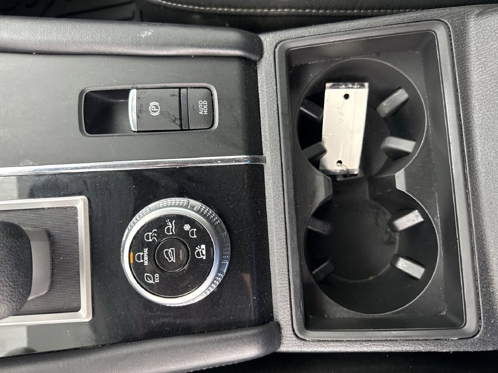 Used 2023 Mitsubishi Outlander ES AWD/4WD image 36