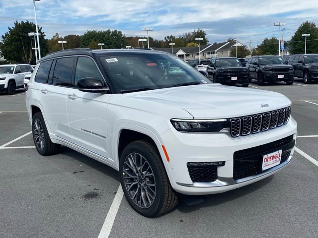 New 2025 Jeep Grand Cherokee L Summit image 2