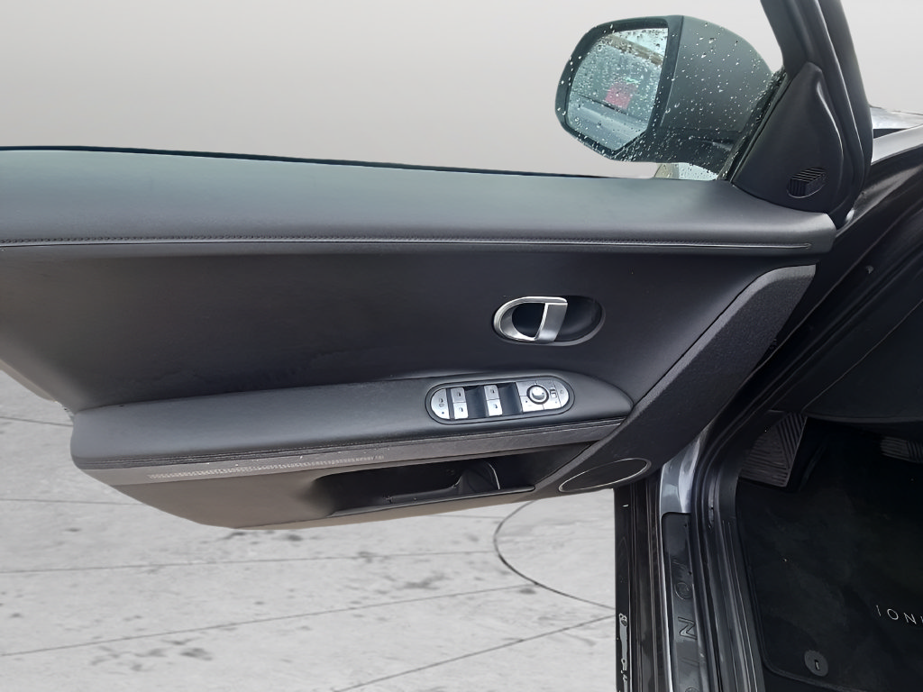Certified 2023 Hyundai Ioniq 5 SEL w/ Cargo Package AWD/4WD image 11