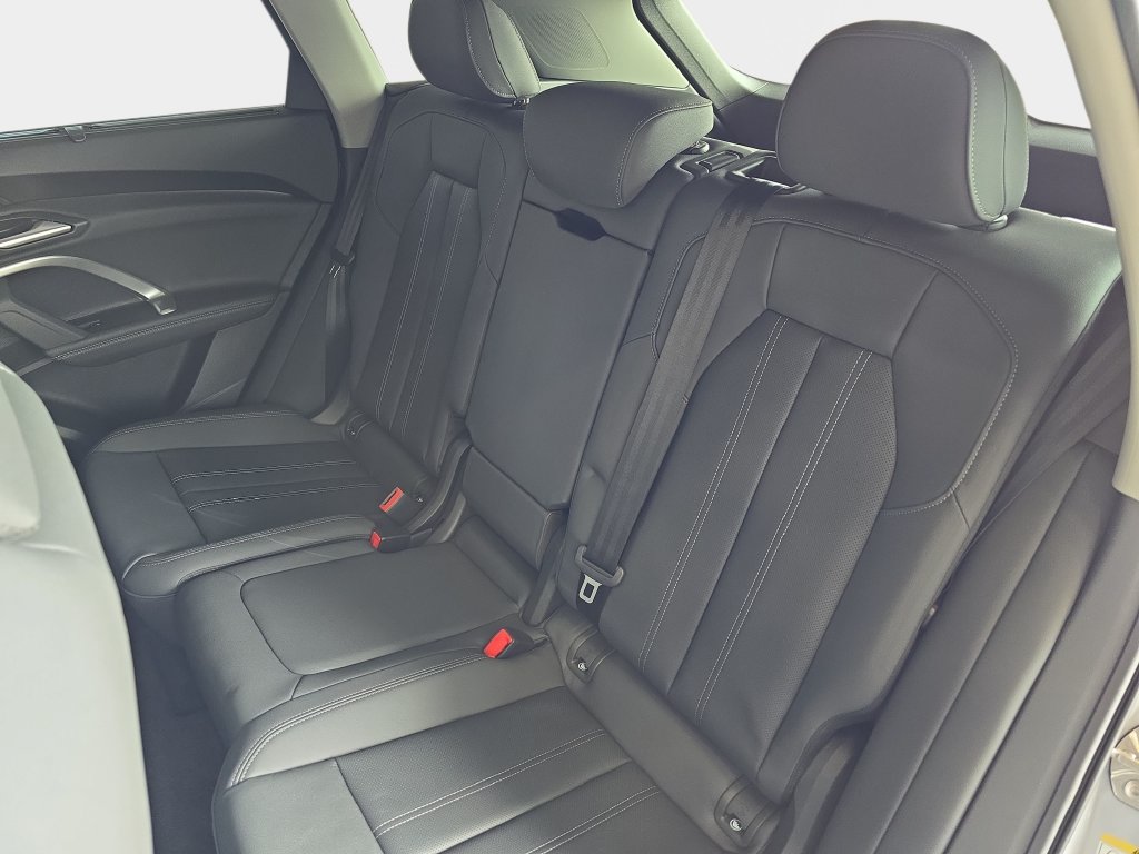 New 2026 Audi Q5 Premium Plus AWD/4WD image 12