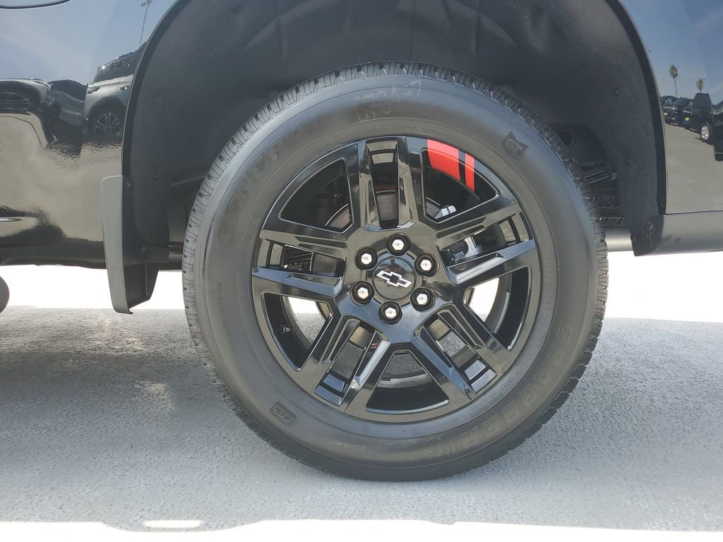 New 2026 Chevrolet Silverado 1500 RST w/ Redline Edition image 3