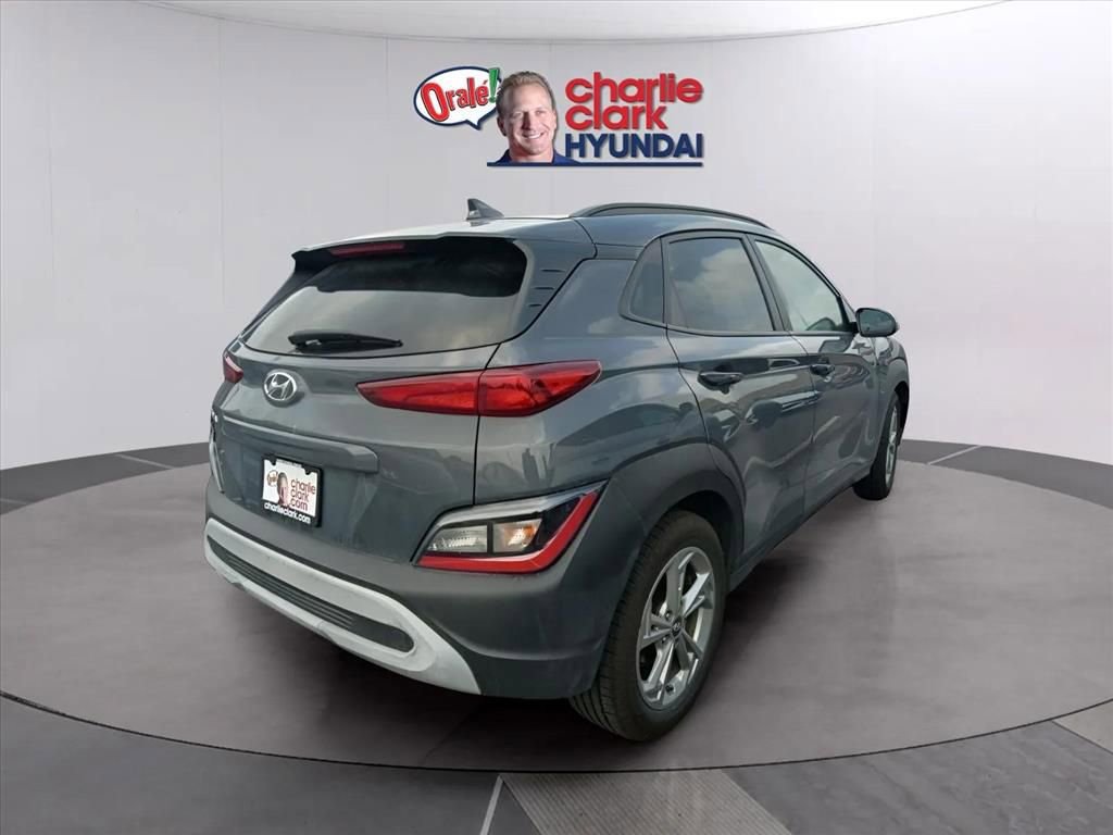 Used 2023 Hyundai Kona SEL w/ Cargo Package FWD image 3