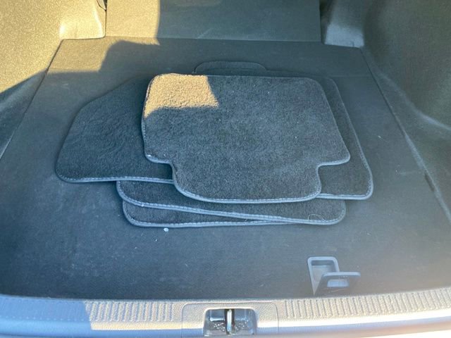 Used 2020 Toyota Camry SE image 24