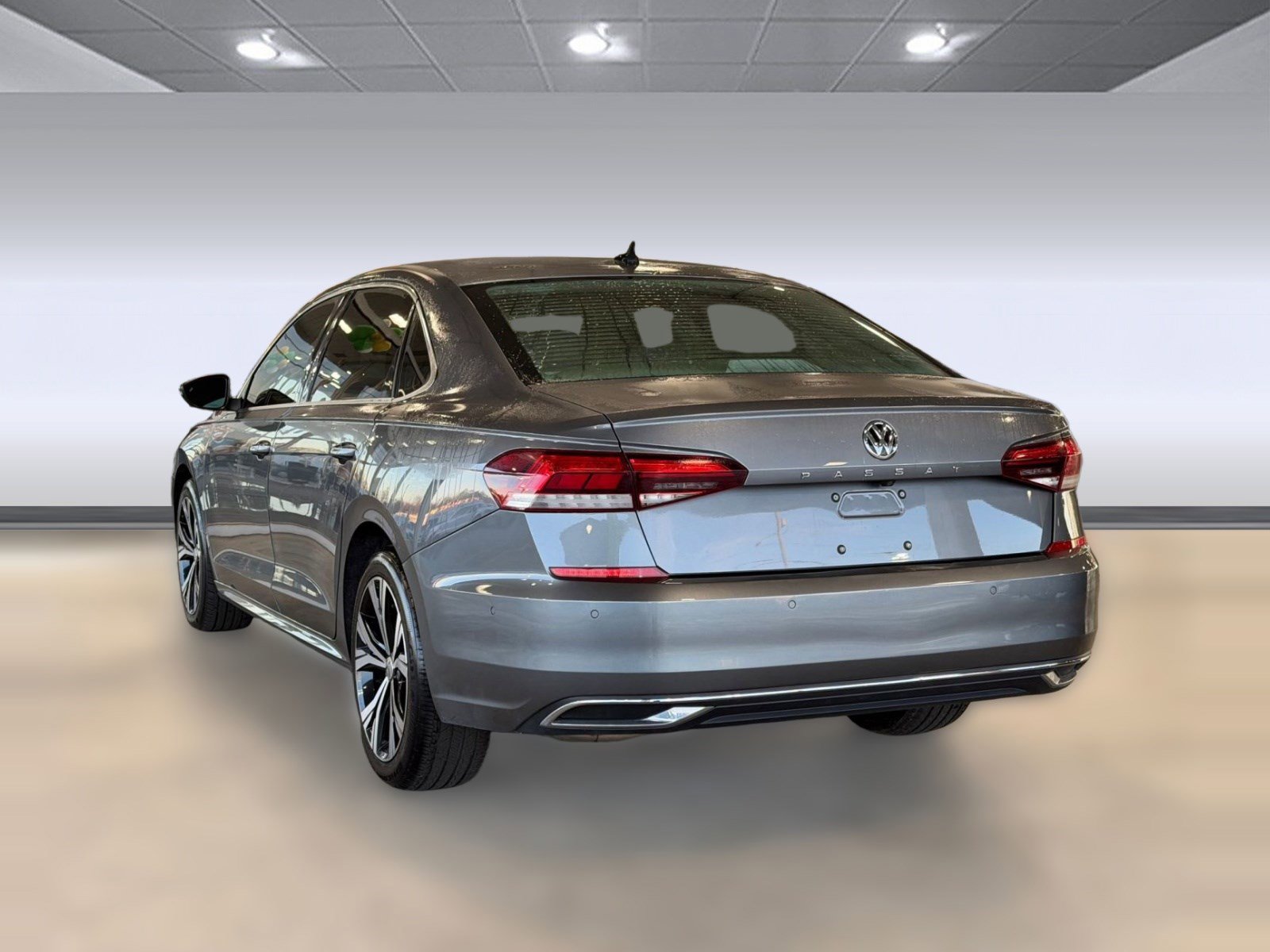 Used 2020 Volkswagen Passat 2.0T SEL image 3