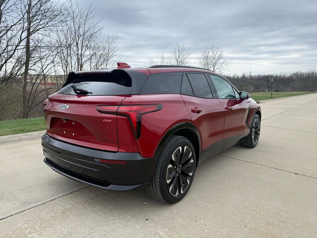 Used 2024 Chevrolet Blazer EV RS image 3