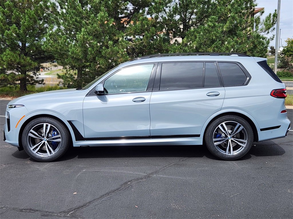 New 2026 BMW X7 xDrive40i image 2