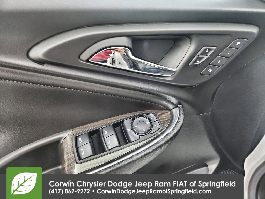 Used 2024 Chevrolet Malibu LT image 21