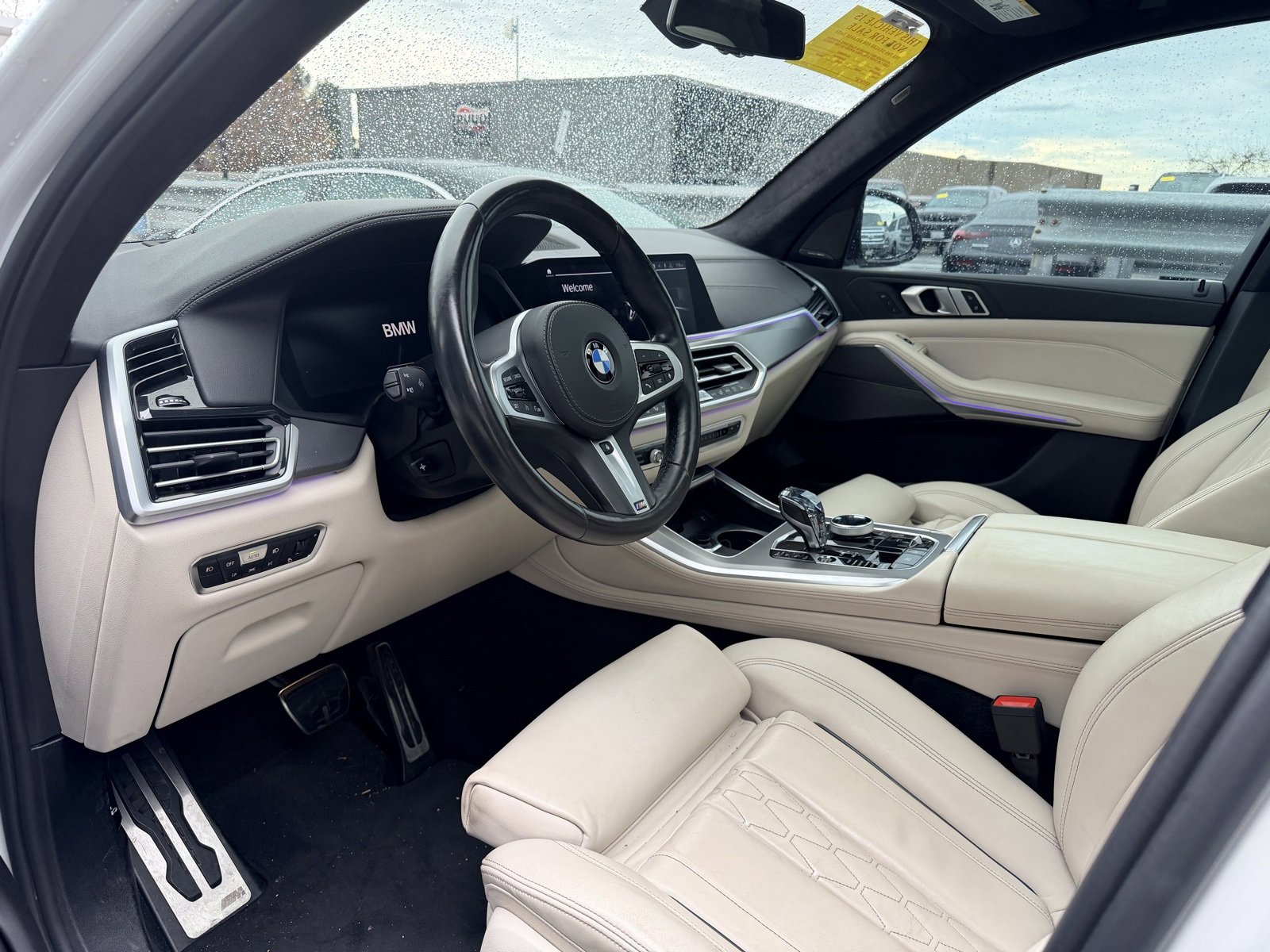 Used 2020 BMW X5 M50i w/ Executive Package image 3