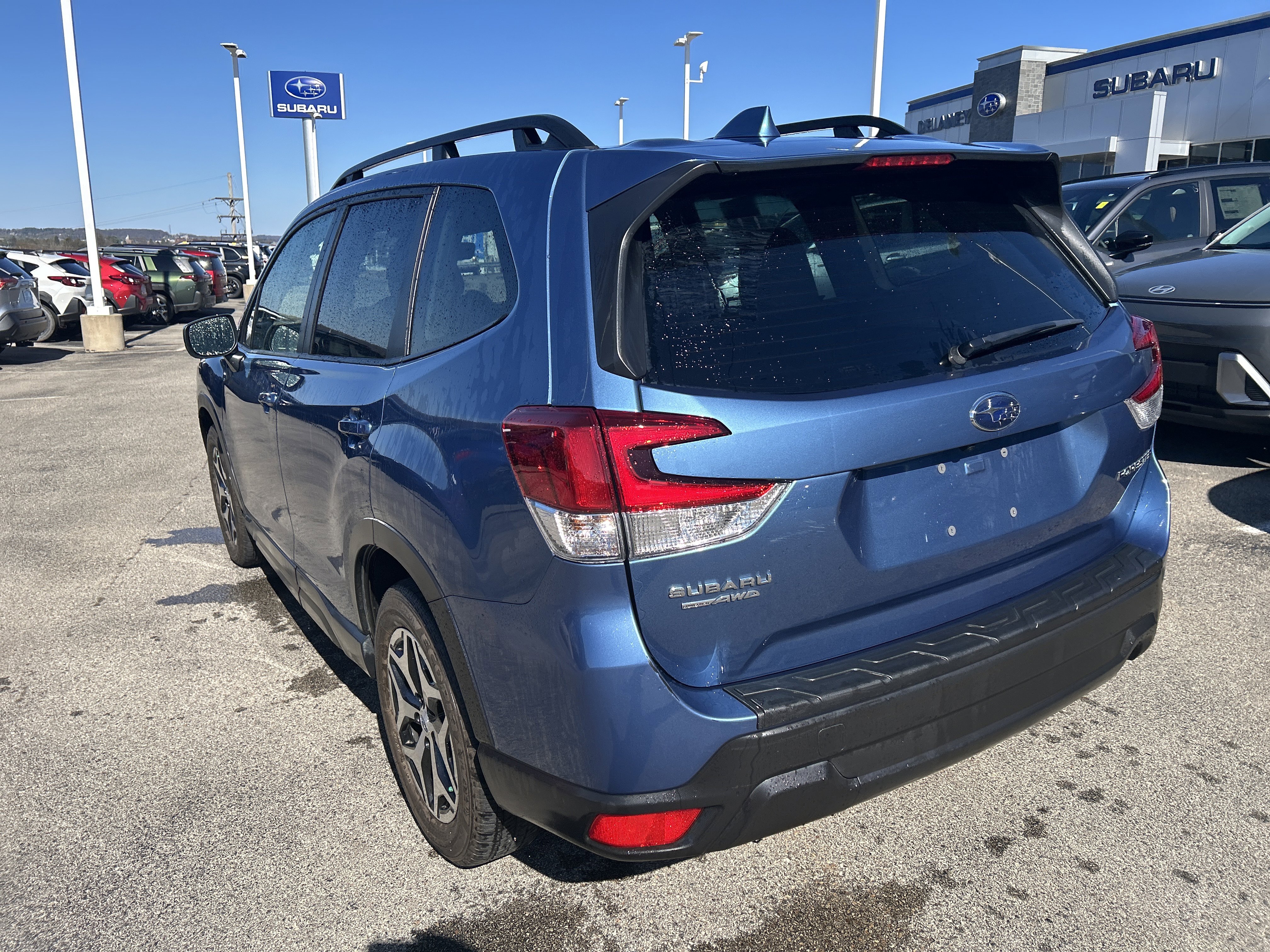 Certified 2023 Subaru Forester Premium AWD/4WD image 12