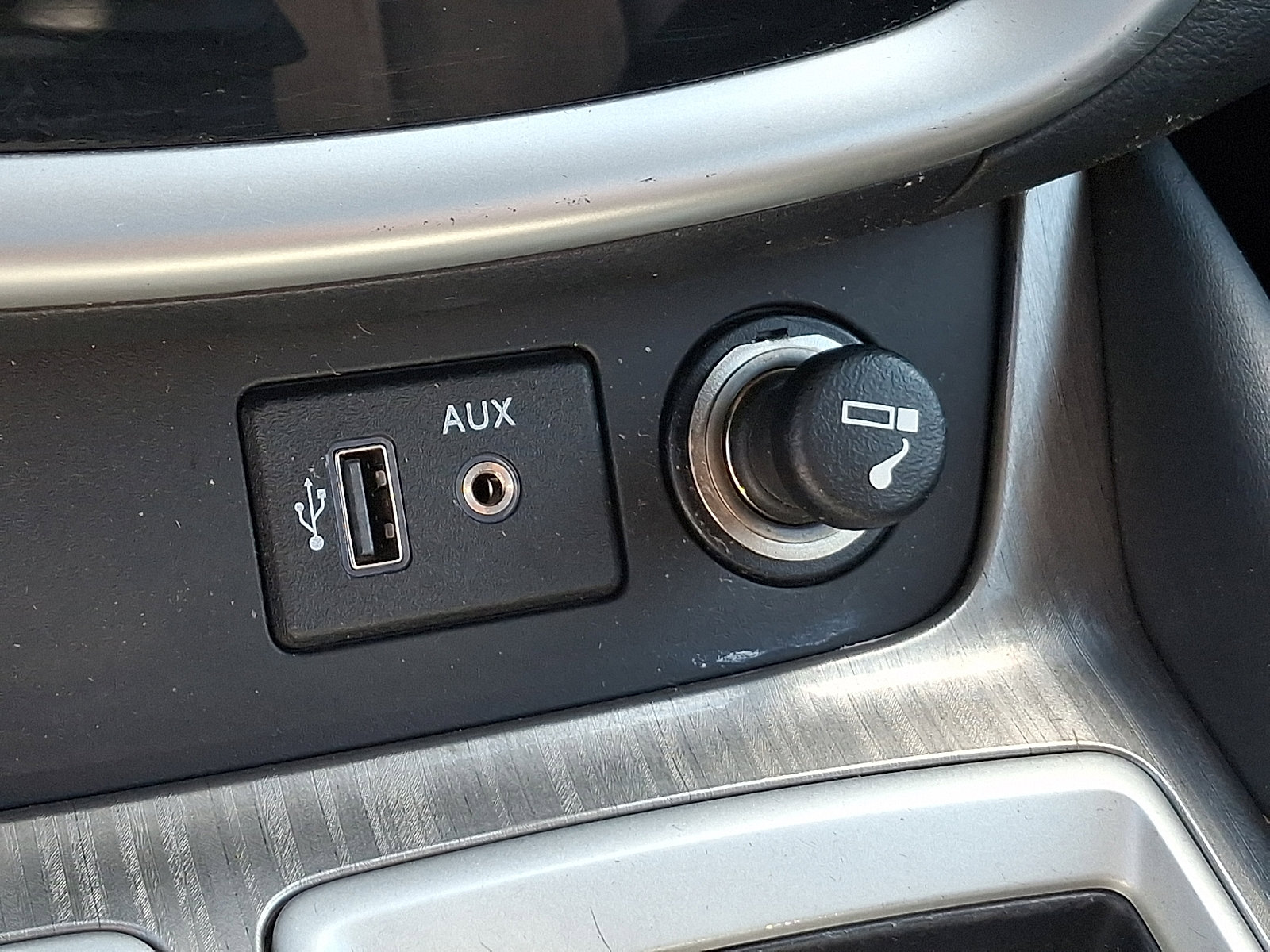 Used 2018 Nissan Murano SV w/ Premium Package image 27
