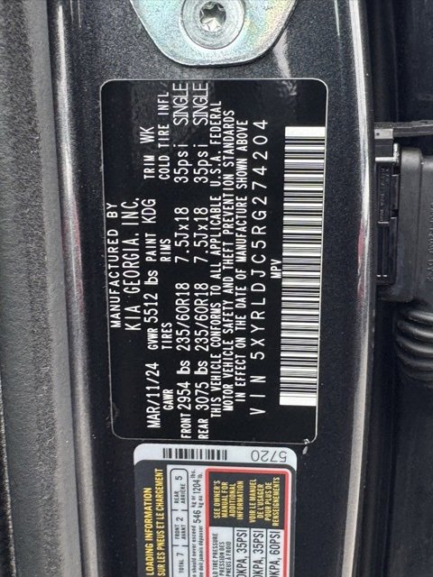 Certified 2024 Kia Sorento S image 18