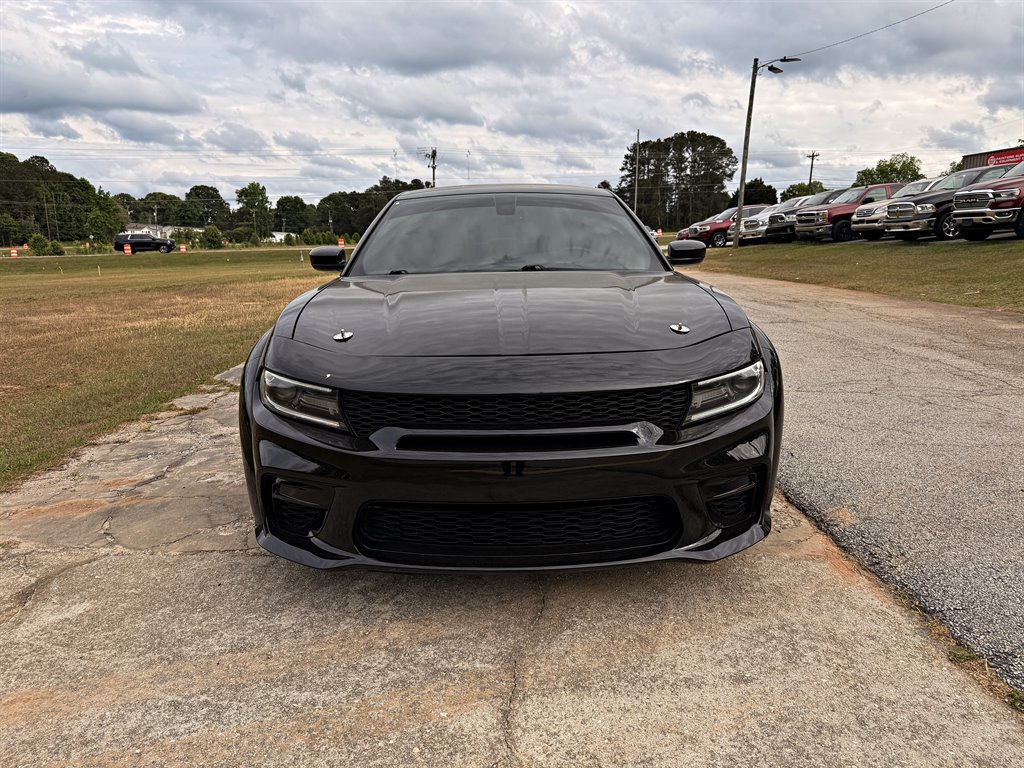 Used 2015 Dodge Charger R/T RWD image 2