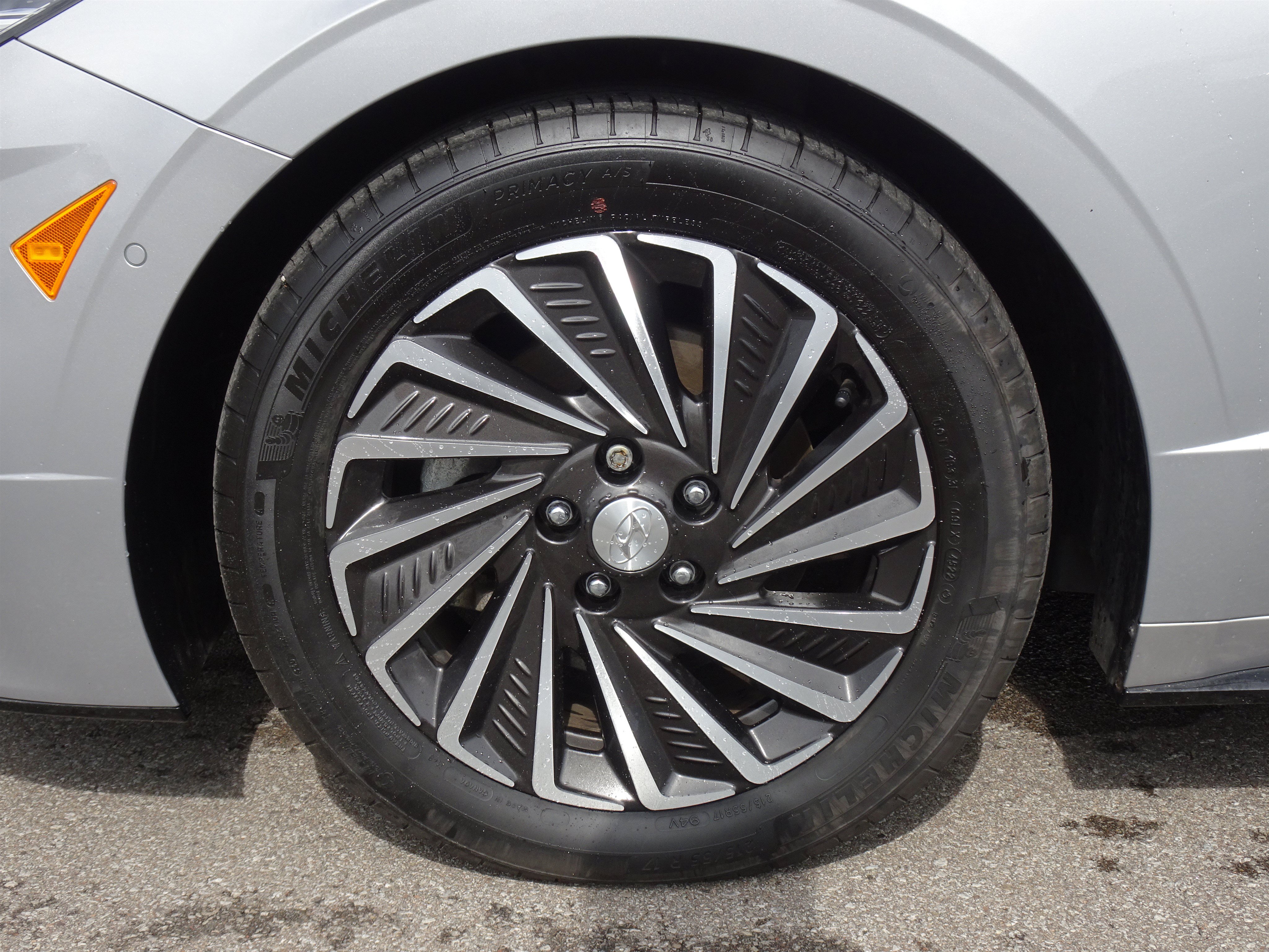 Used 2023 Hyundai Sonata Limited FWD image 29