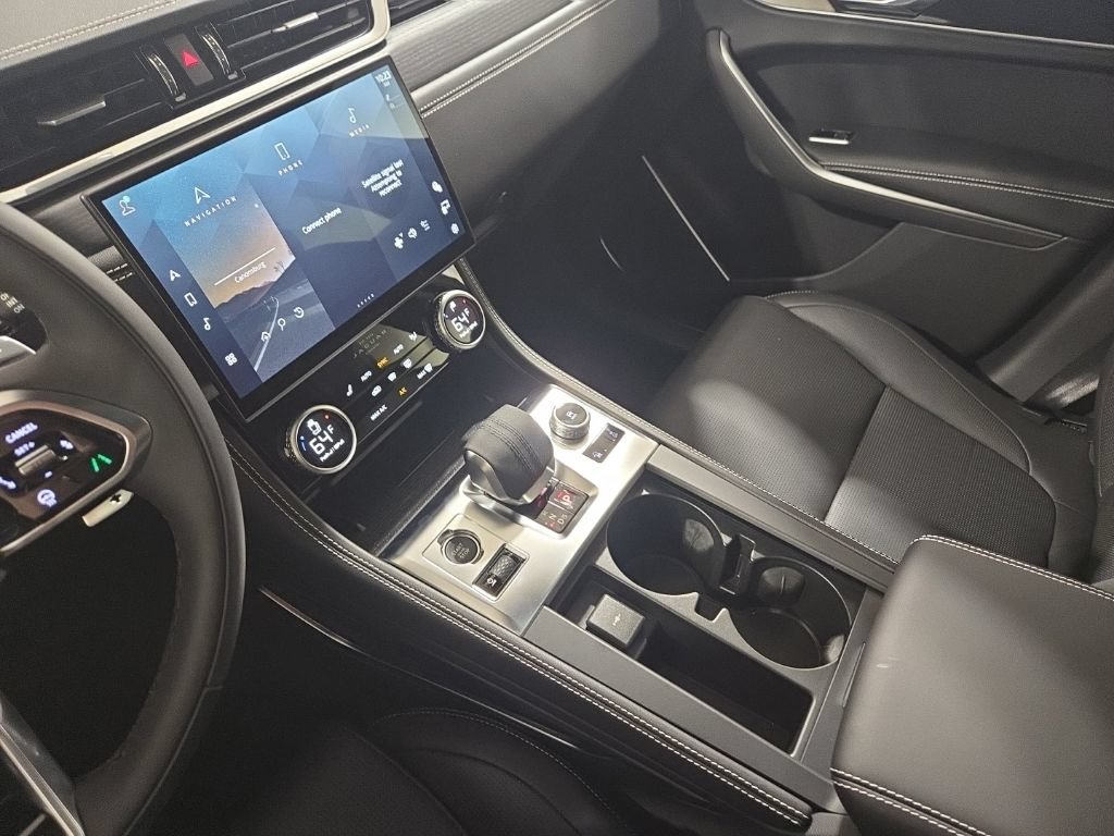 New 2026 Jaguar F-PACE R-Dynamic S AWD/4WD image 16