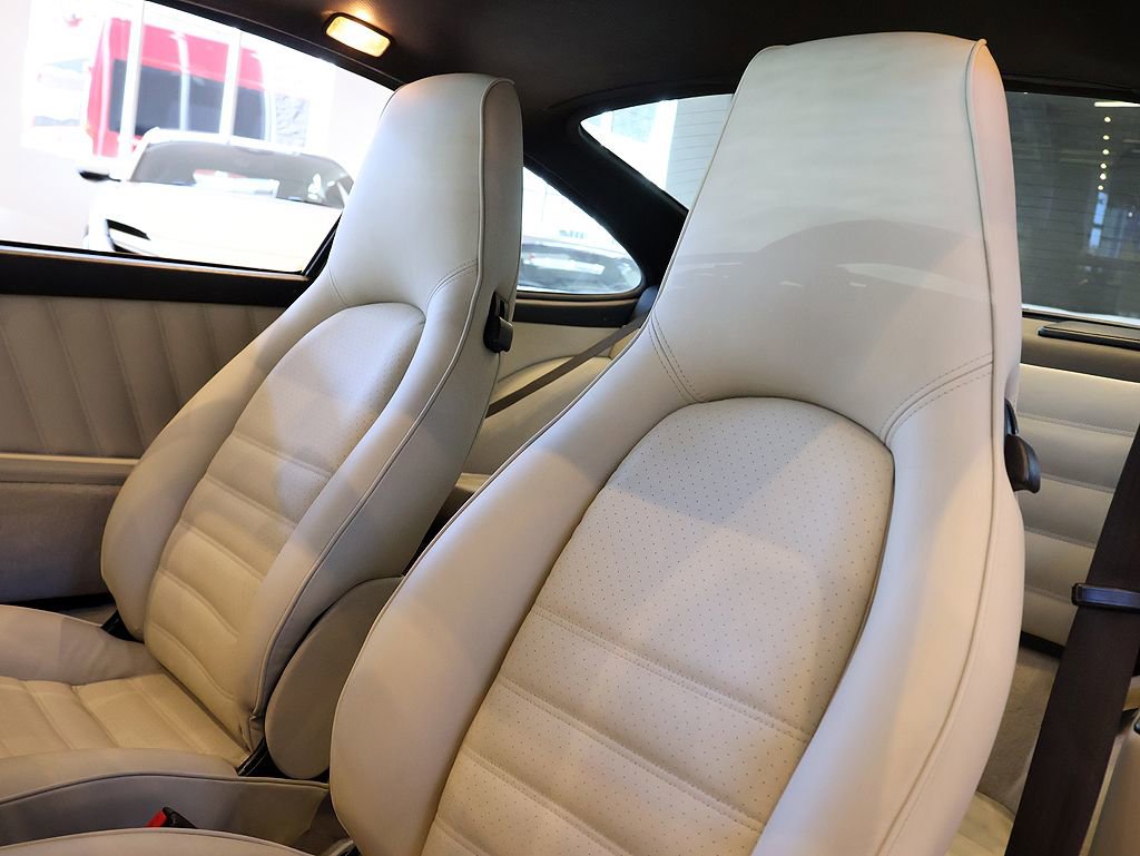 Used 1988 Porsche 911 Carrera image 27