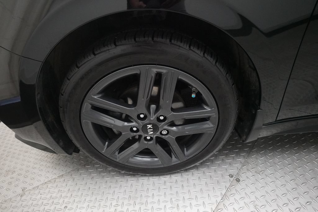 Used 2021 Kia Forte GT-Line w/ GT-Line Premium Package FWD image 25