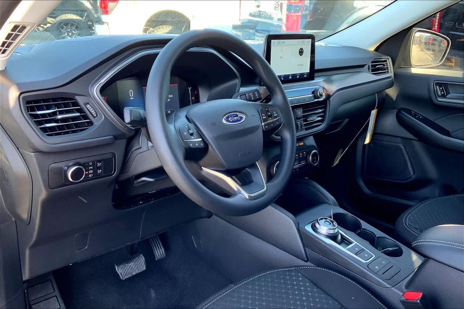 New 2026 Ford Escape Active FWD image 6