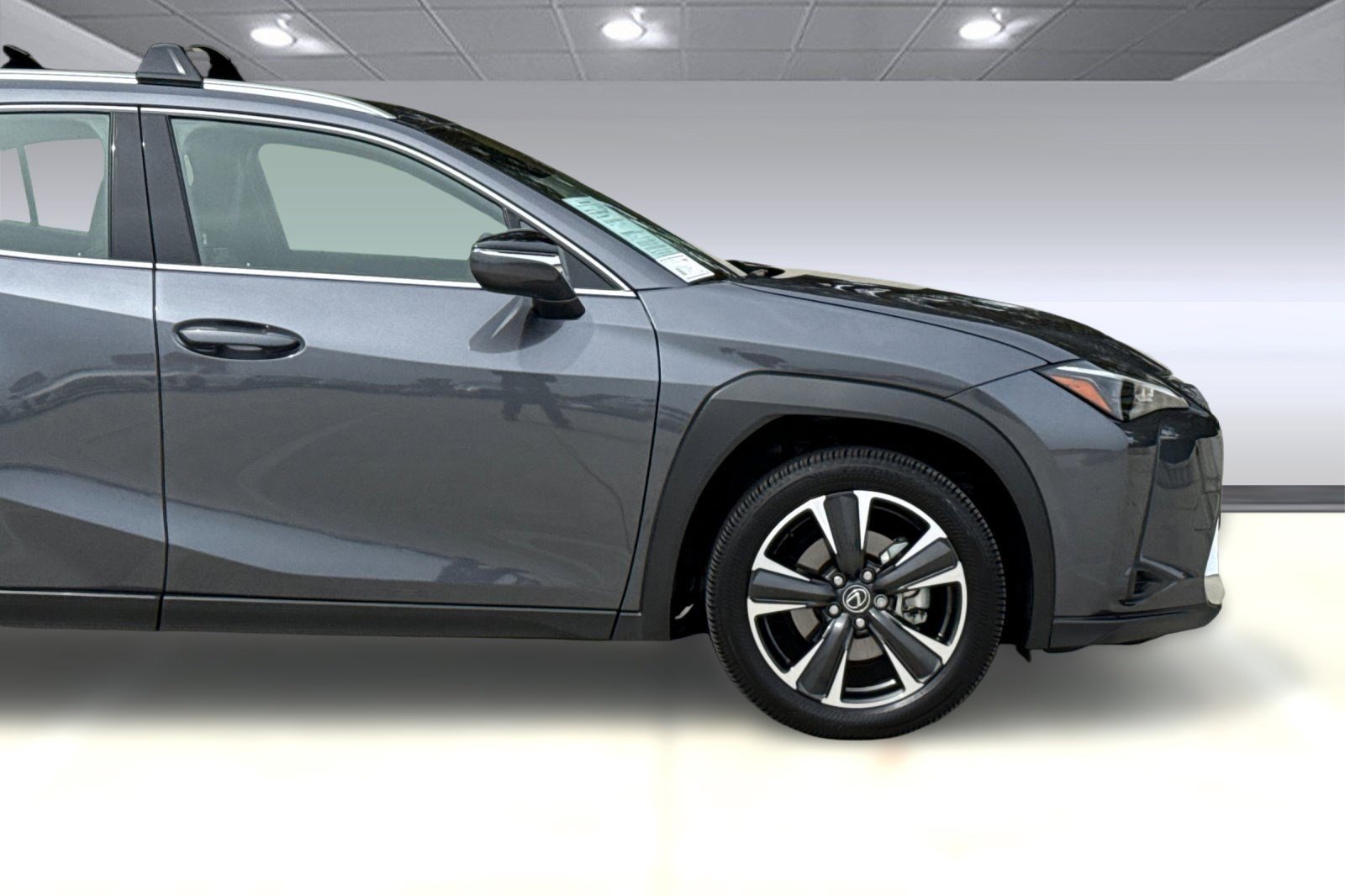 Certified 2025 Lexus UX 300h FWD w/ Accessory Package (Z2) image 35