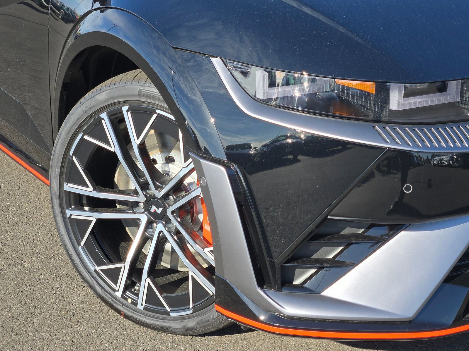 New 2025 Hyundai Ioniq 5 N image 11