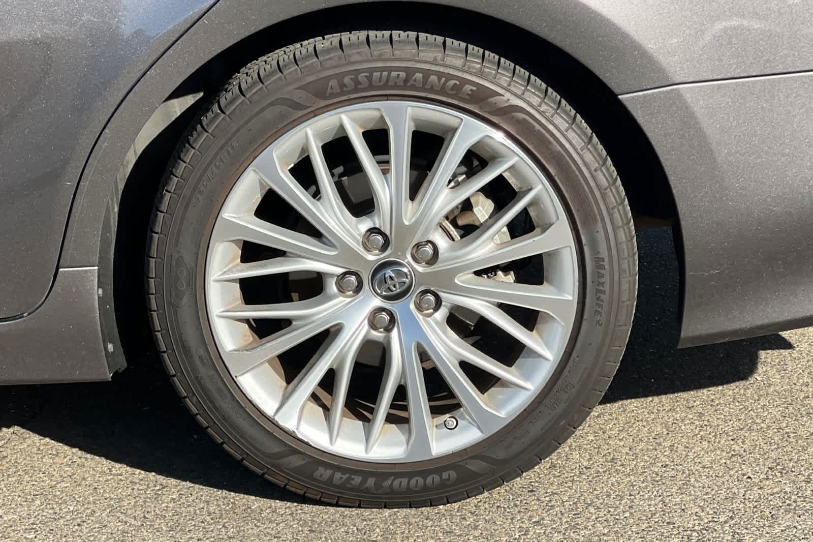 Used 2018 Toyota Camry XLE w/ Audio Package FWD image 25