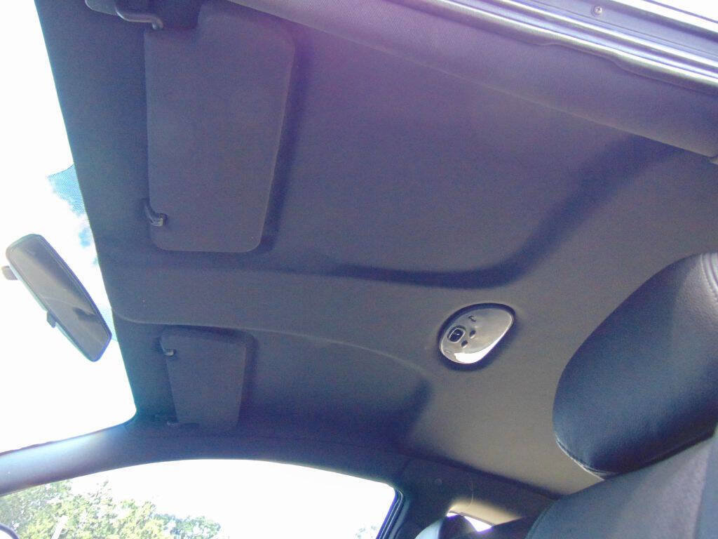 Used 2005 Pontiac GTO image 33