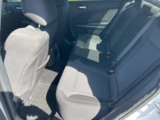 Used 2020 Dodge Charger SXT RWD image 38