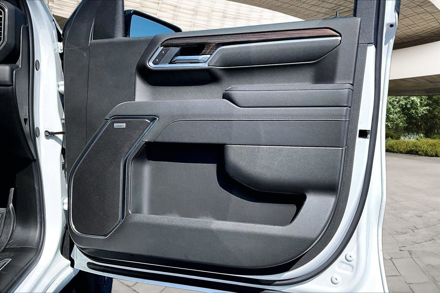 New 2026 Chevrolet Silverado 1500 RST AWD/4WD image 13