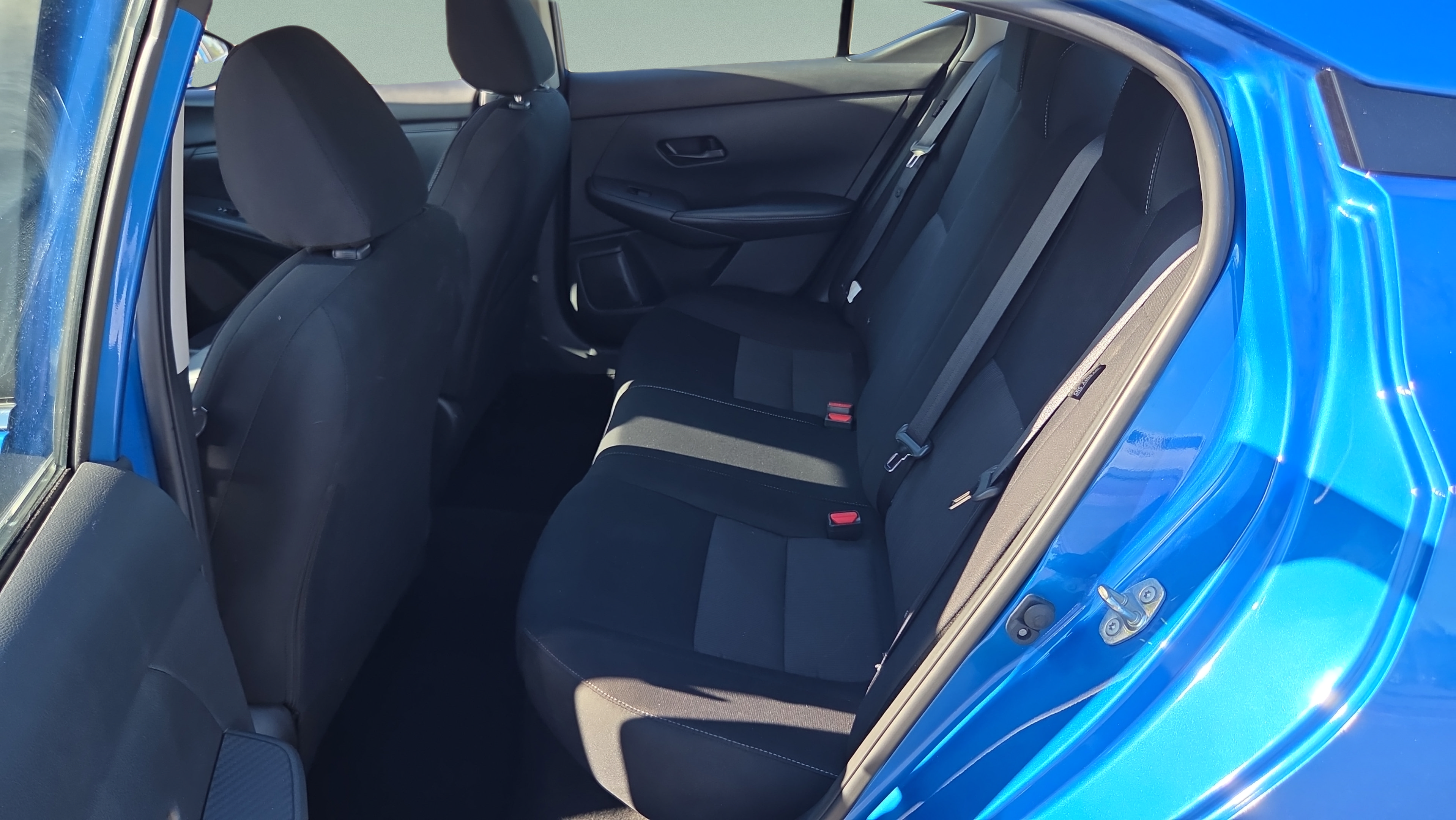 Used 2024 Nissan Sentra SV FWD image 10