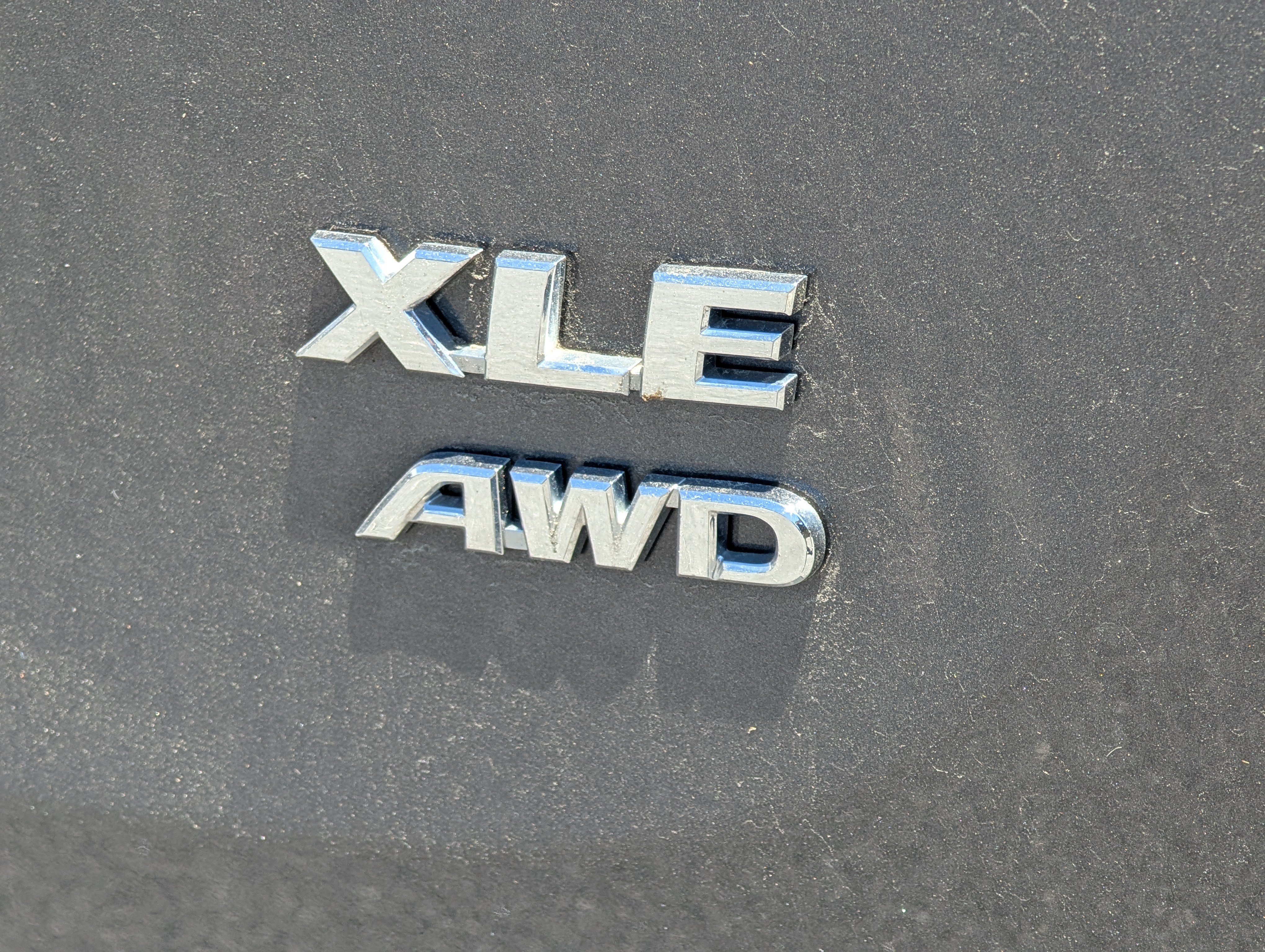 Used 2014 Toyota RAV4 XLE AWD/4WD image 9